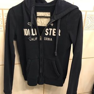 HOLLISTER ZIP UP HOODIE